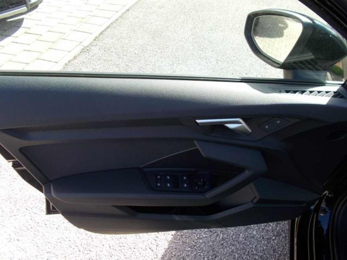 Audi A3 Sportback 35 TDI Business Advanced (18)