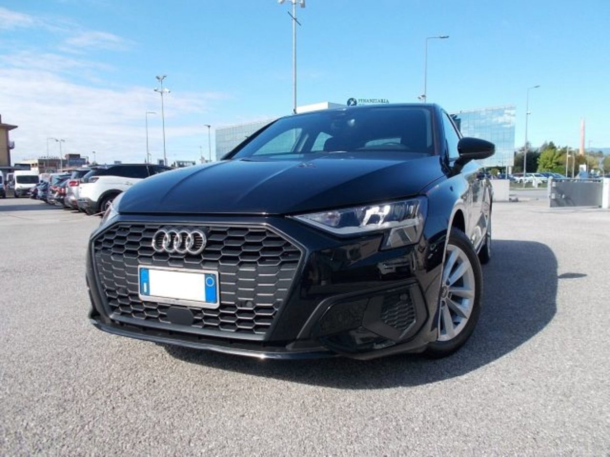 Audi A3 Sportback 35 TDI Business Advanced (4)