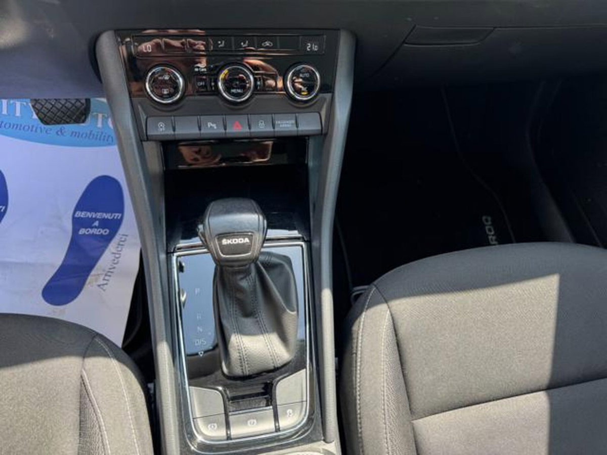 Skoda Karoq 2.0 TDI EVO SCR 115 CV DSG Executive (11)
