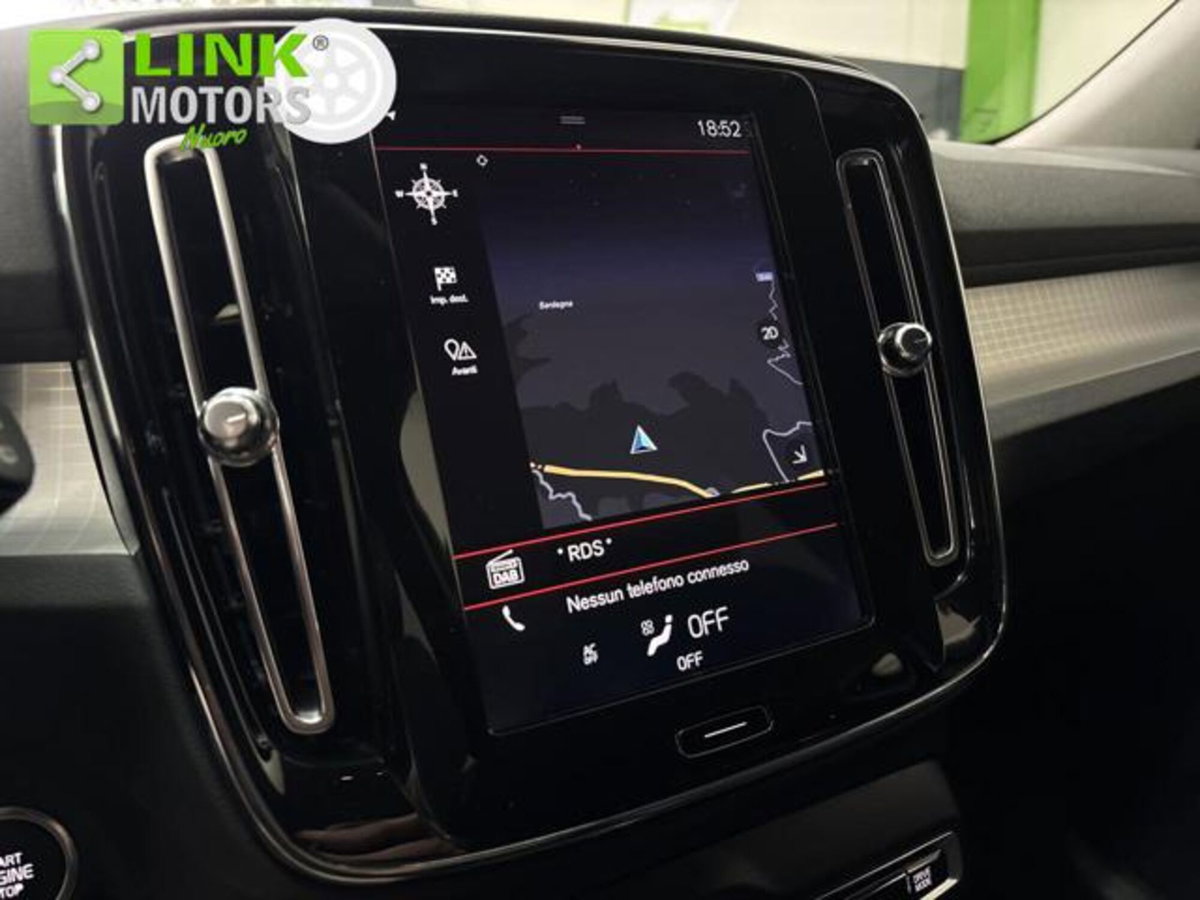 Volvo XC40 D3 AWD Momentum (17)