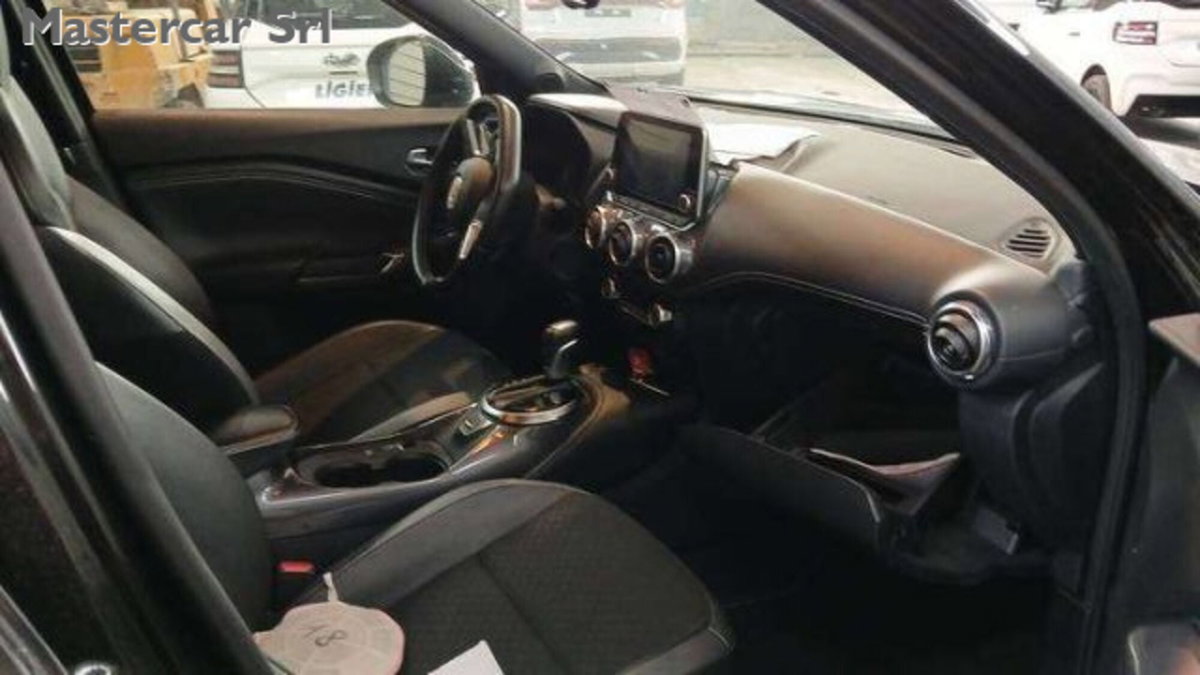 Nissan Juke 1.0 dig-t N-Connecta 114cv dct (6)