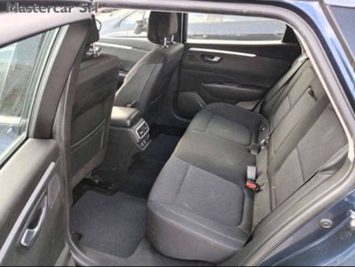 Renault Talisman SporTour dCi 160 CV EDC Business (8)