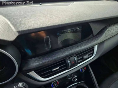Alfa Romeo Stelvio 2.2 t Intensa Q4 210cv auto (13)