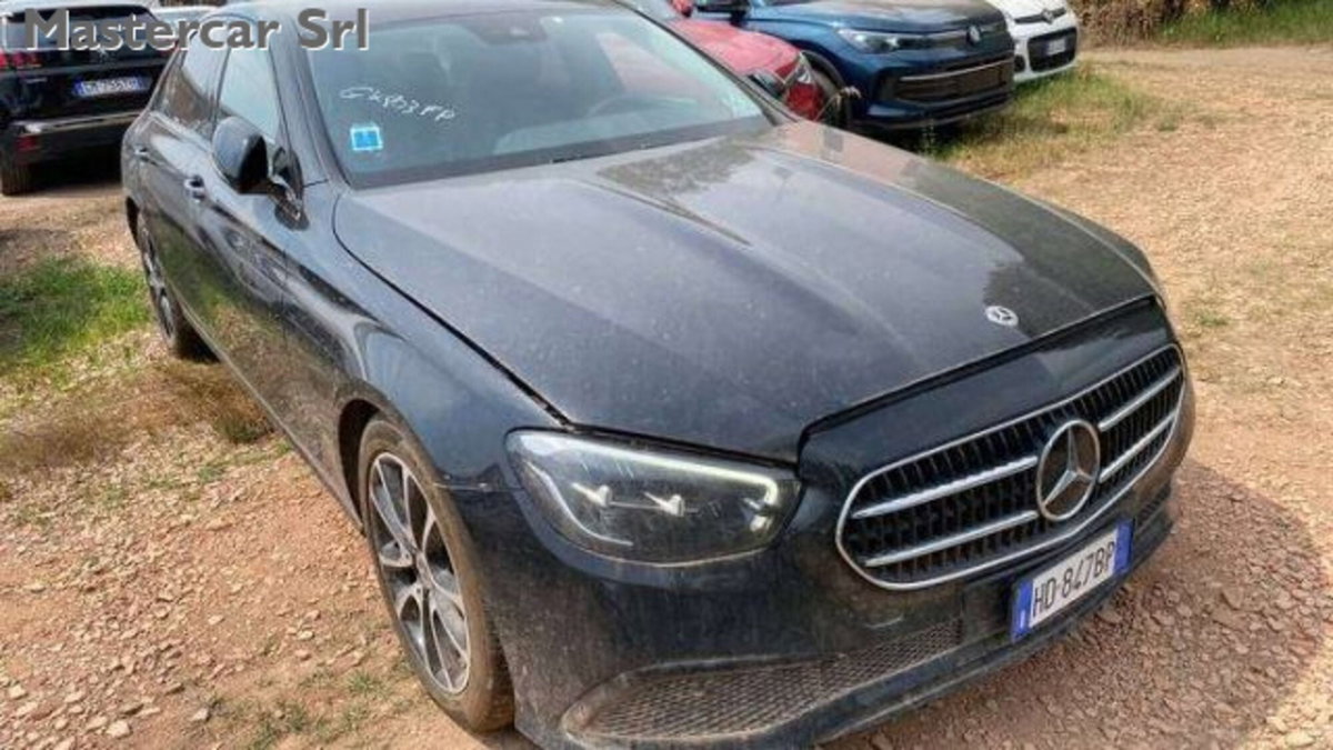Mercedes-Benz Classe E 200 d Auto Business Sport (3)