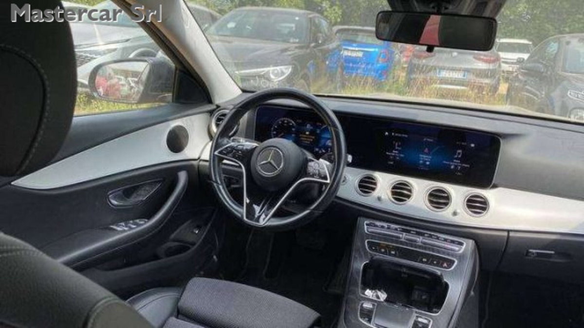 Mercedes-Benz Classe E 200 d Auto Business Sport (6)