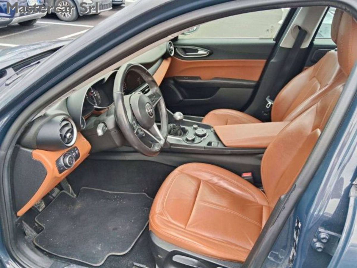 Alfa Romeo Giulia 2.2 Turbodiesel 150 CV AT8 Super (15)