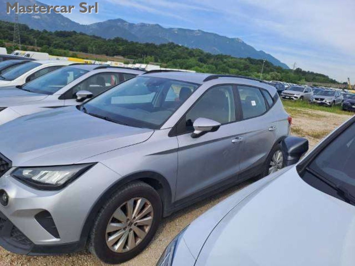 SEAT Arona 1.0 ecotsi Style 95cv (4)