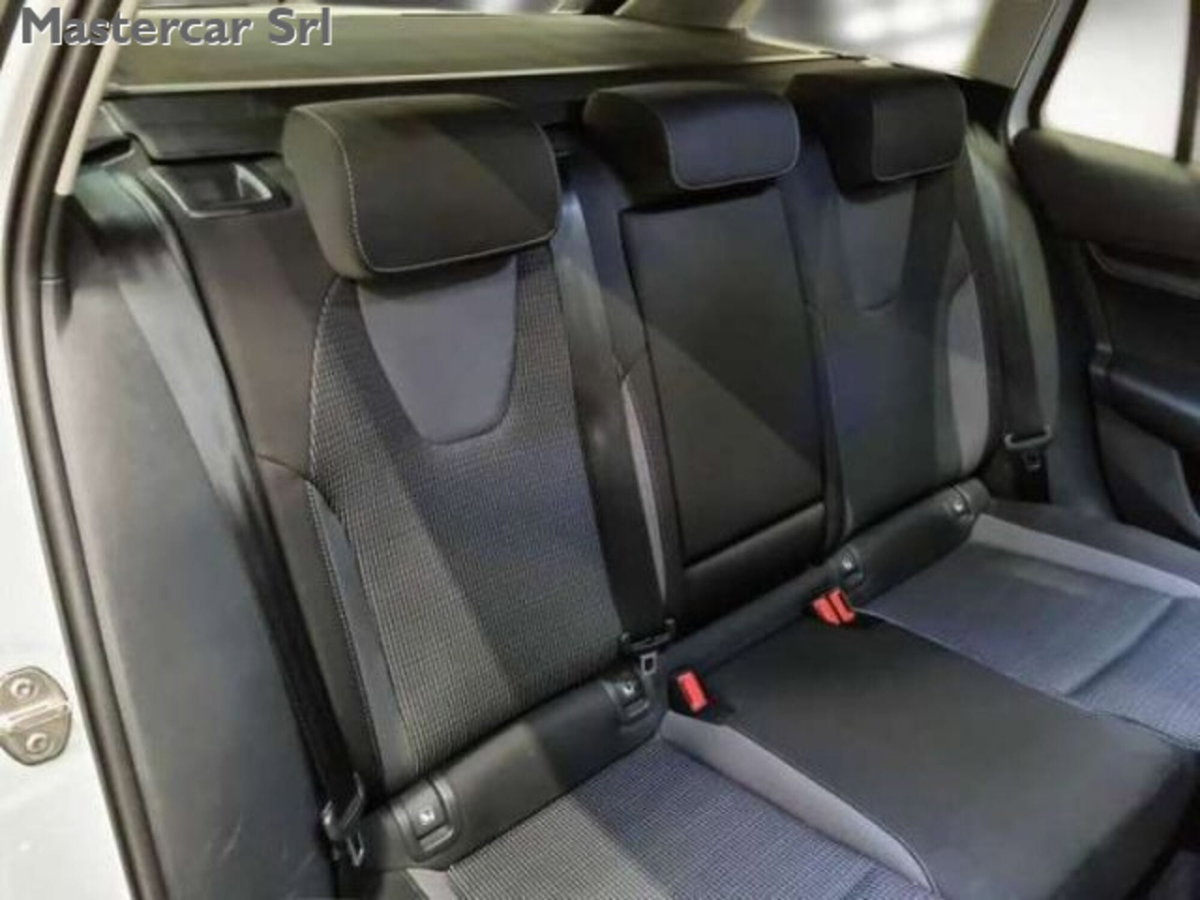 Skoda Octavia Station Wagon 1.0 e-TEC DSG Wagon Executive (7)