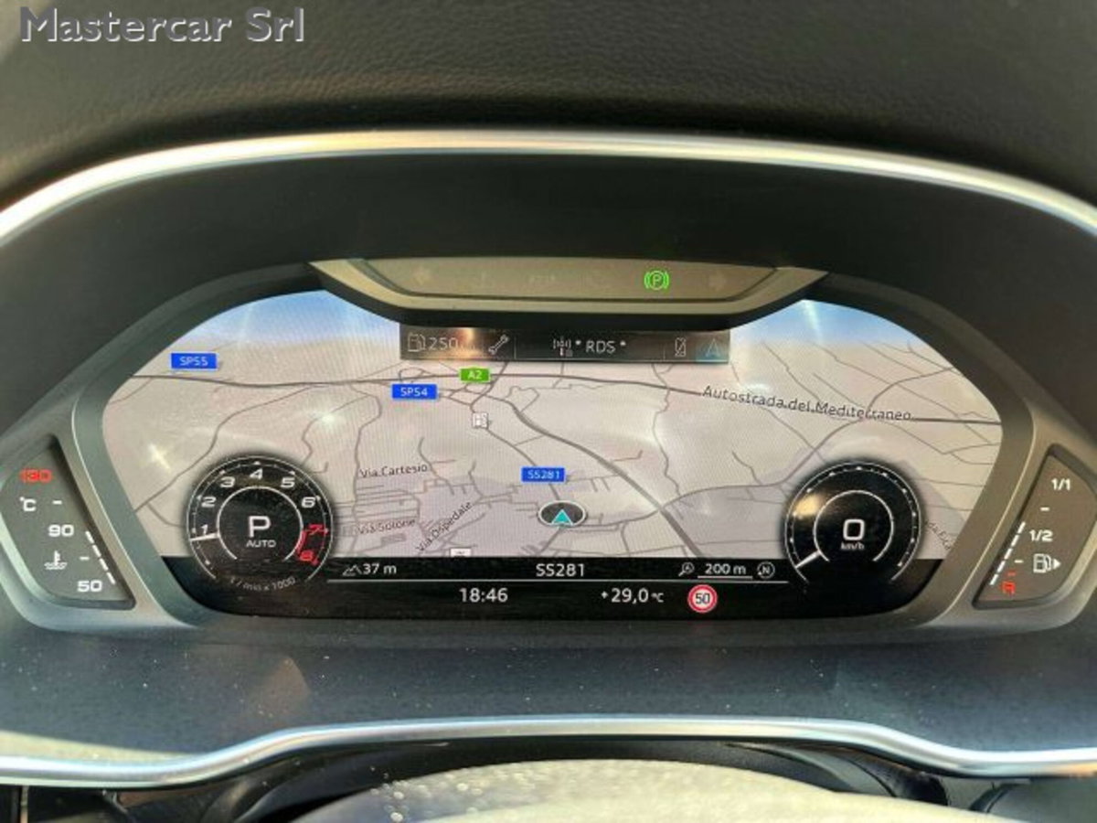 Audi RS Q3 Sportback 2.5 quattro s-tronic (15)