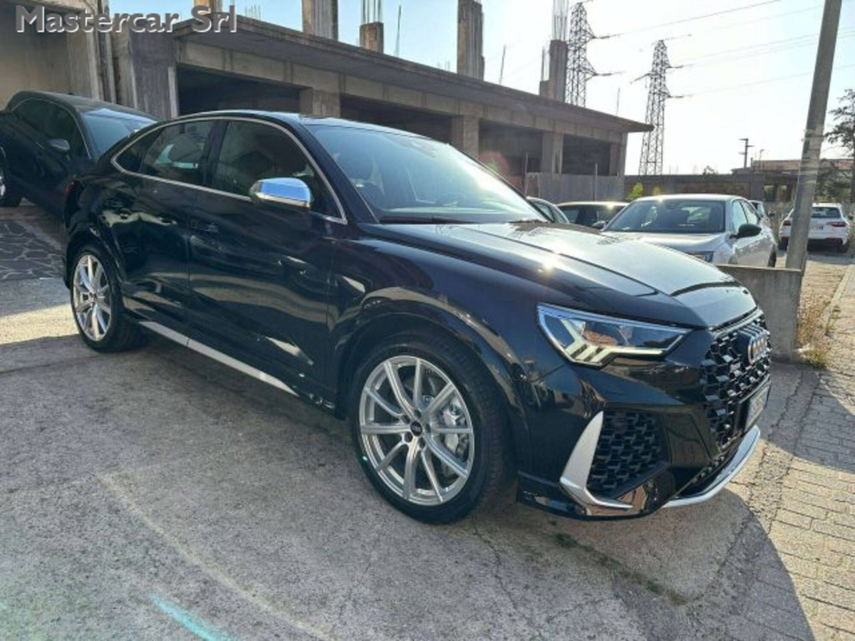 Audi RS Q3 Sportback 2.5 quattro s-tronic (3)