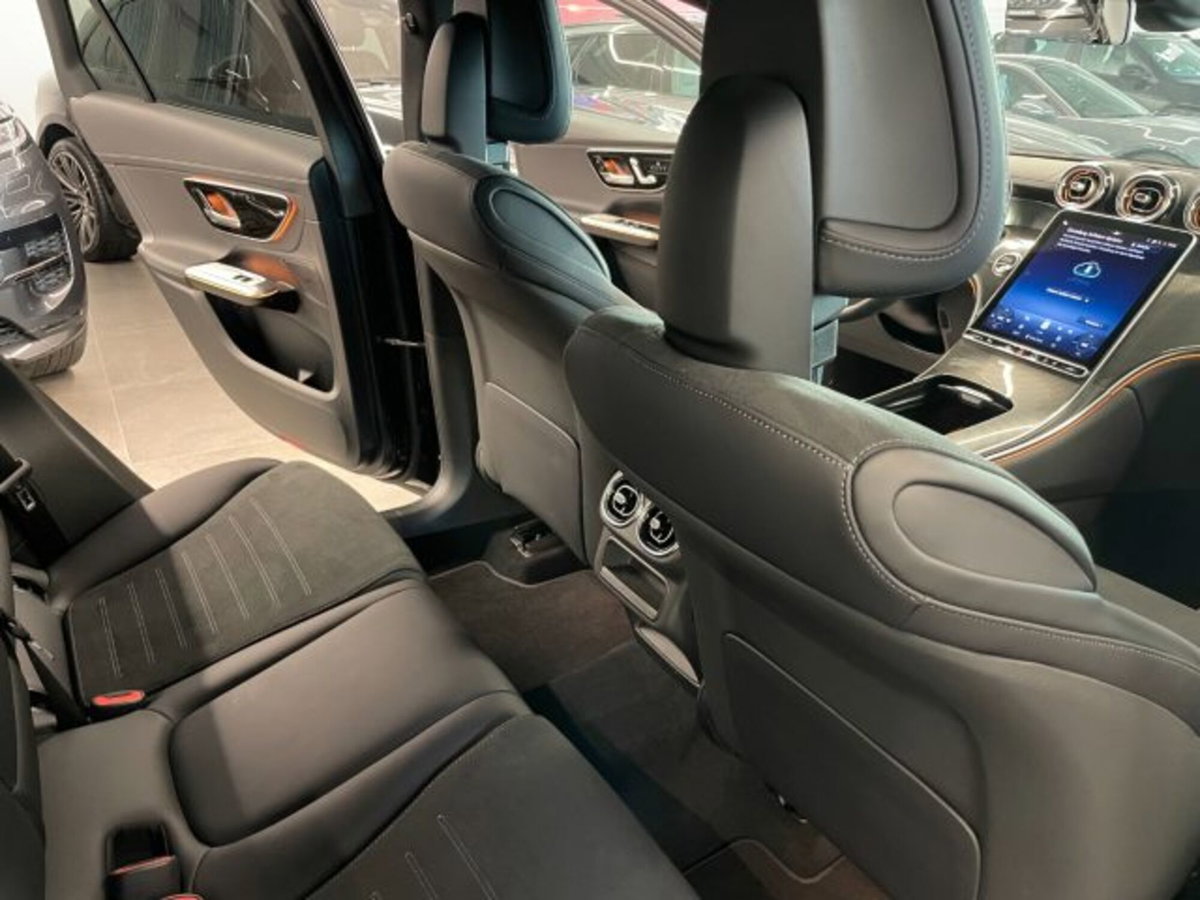 Mercedes-Benz GLC 220 d 4Matic Mild Hybrid AMG Premium Plus (15)