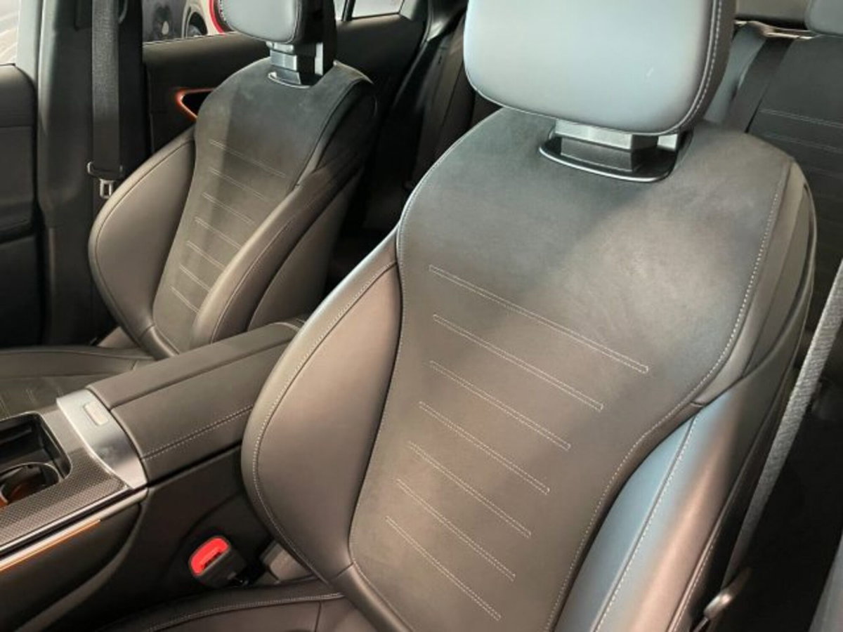 Mercedes-Benz GLC 220 d 4Matic Mild Hybrid AMG Premium Plus (3)