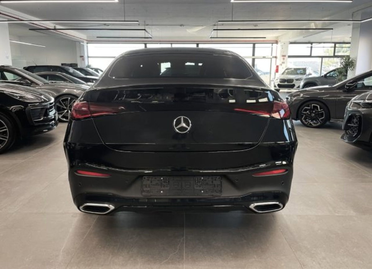 Mercedes-Benz GLC 220 d 4Matic Mild Hybrid AMG Premium Plus (5)