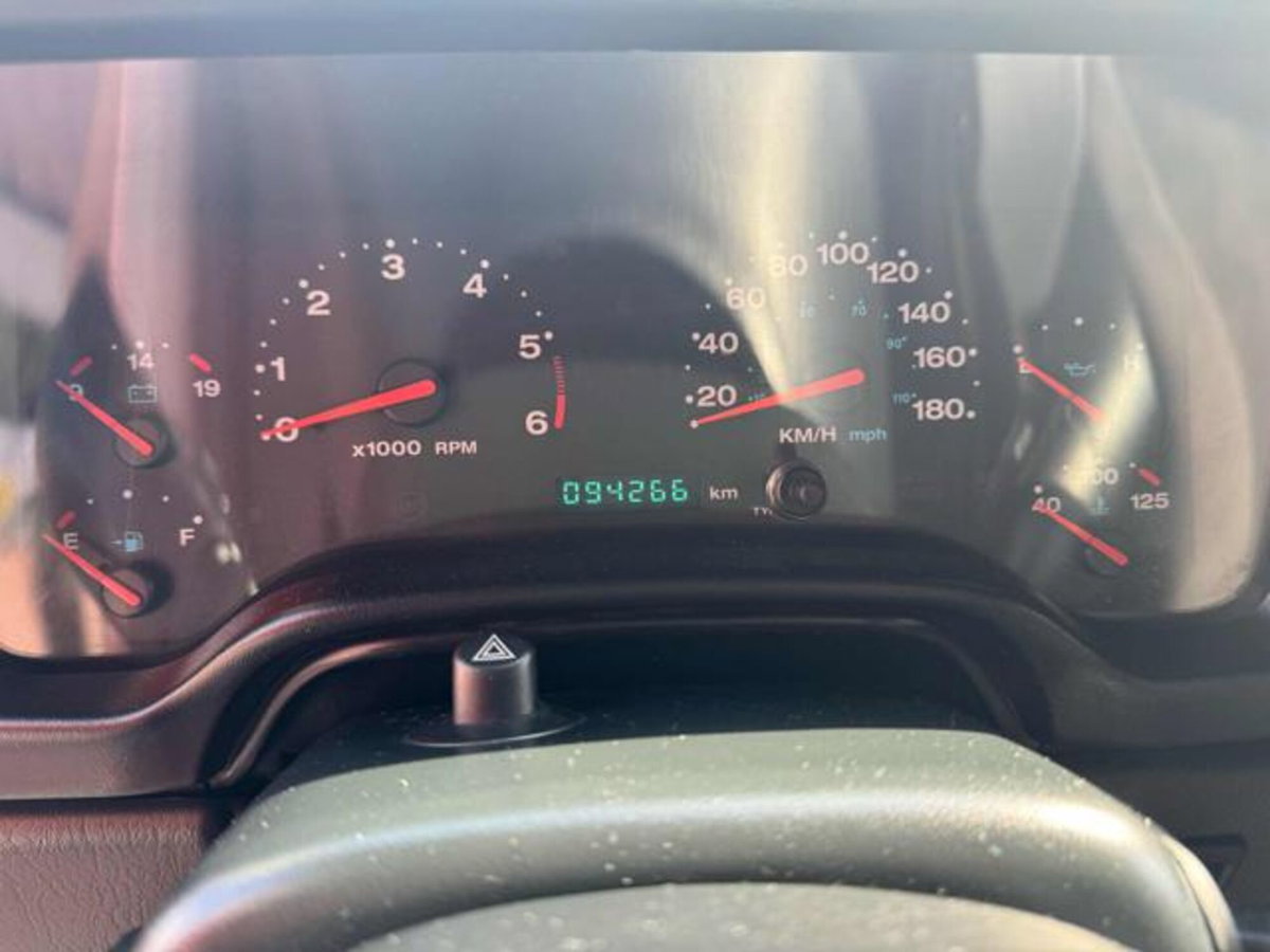 Jeep Wrangler 4.0 cat Connection (10)