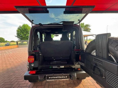 Jeep Wrangler 4.0 cat Connection (5)