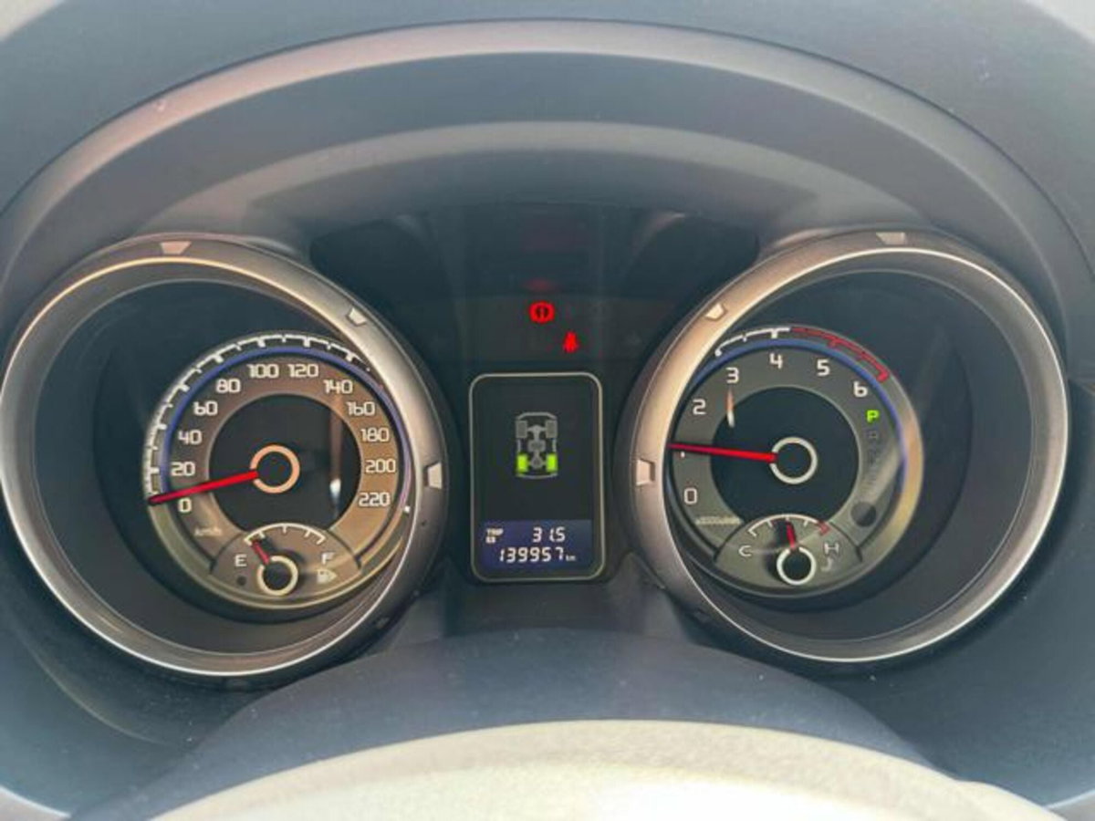 Mitsubishi Pajero 3.2 DI-D 16V aut. 3p. Instyle DPF (10)