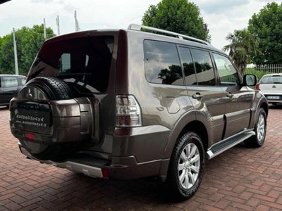Mitsubishi Pajero 3.2 DI-D 16V aut. 5p. Instyle DPF (13)