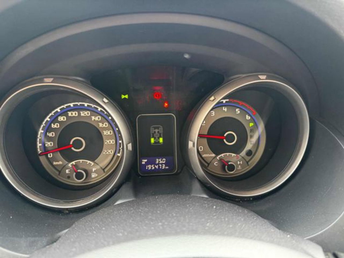 Mitsubishi Pajero 3.2 DI-D 16V aut. 5p. Instyle DPF (9)
