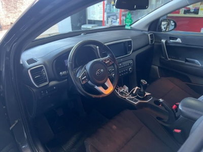 Kia Sportage 1.6 CRDI 115 CV 2WD Style (6)