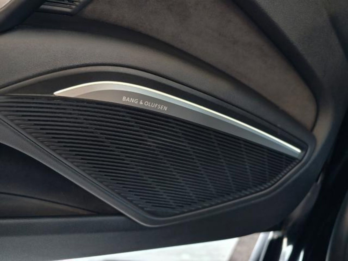 Audi TT Cabrio 2.0 TFSI quattro S tronic S line (14)