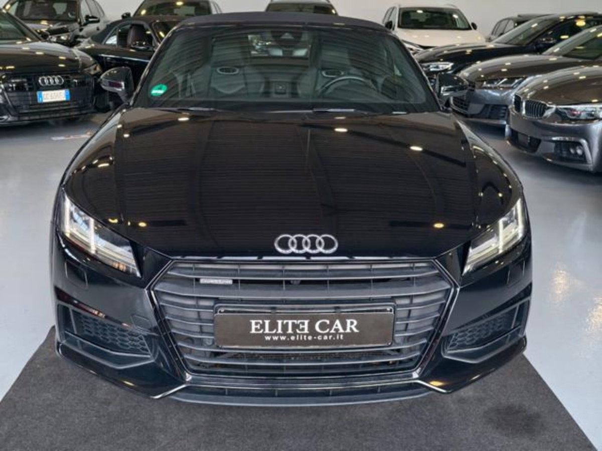 Audi TT Cabrio 2.0 TFSI quattro S tronic S line (2)