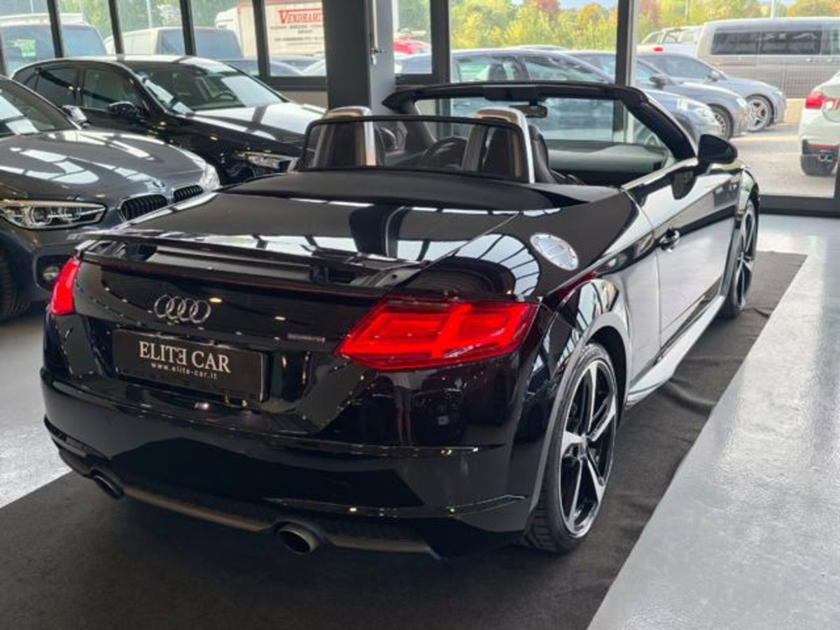 Audi TT Cabrio 2.0 TFSI quattro S tronic S line (7)