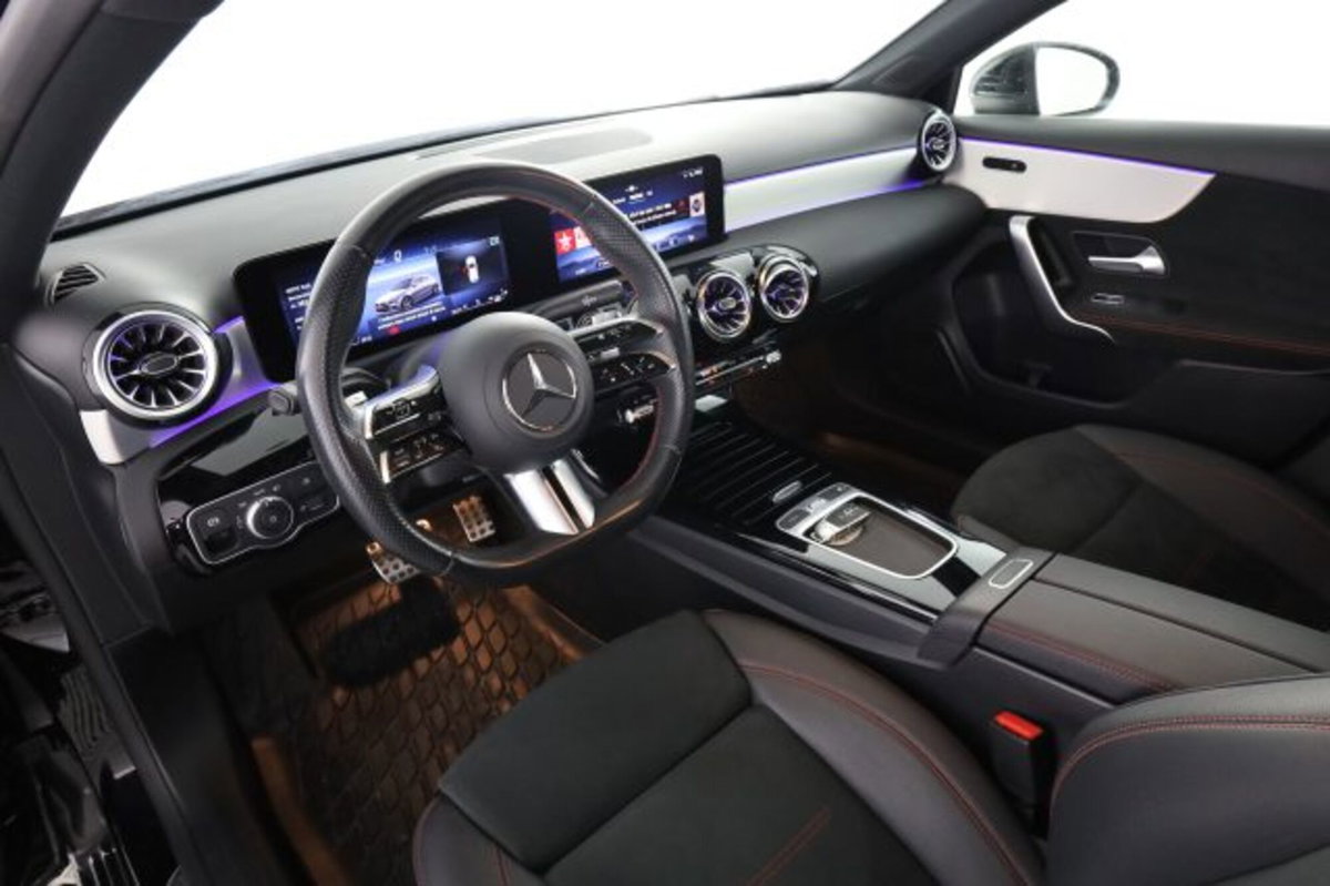 Mercedes-Benz Classe A 180 d AMG Line Advanced Plus auto (9)