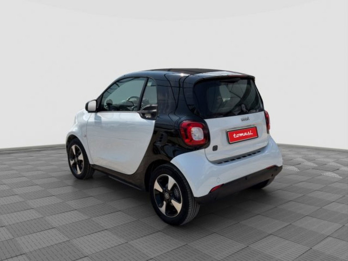 smart Fortwo EQ Passion Nightsky (3)
