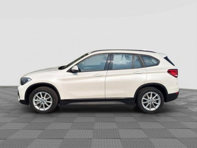 BMW X1 sDrive18d Advantage (2)