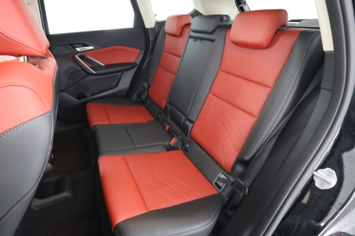 BMW X1 sDrive 18d xLine (3)