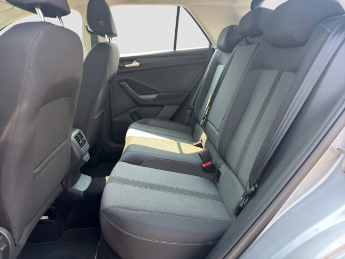 Volkswagen T-Roc 2.0 tdi Life 115cv (11)