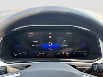 Volkswagen T-Roc 2.0 tdi Life 115cv (15)