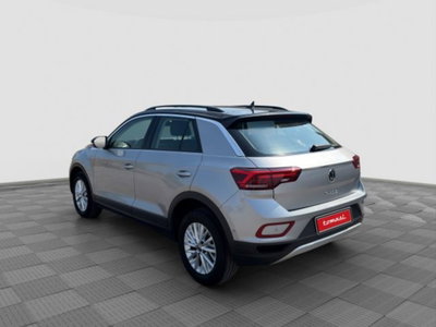 Volkswagen T-Roc 2.0 tdi Life 115cv (3)