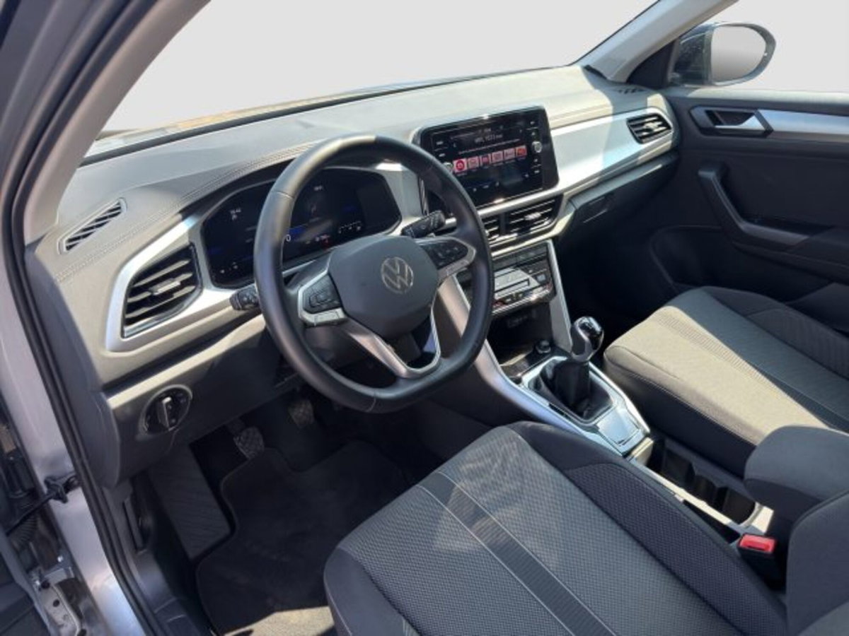 Volkswagen T-Roc 2.0 tdi Life 115cv (9)