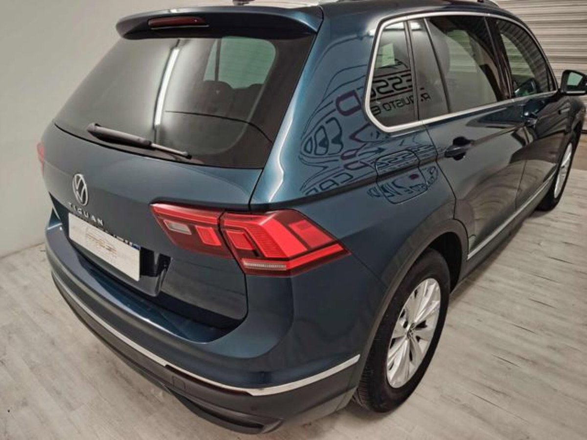 Volkswagen Tiguan 1.5 TSI ACT Life (5)