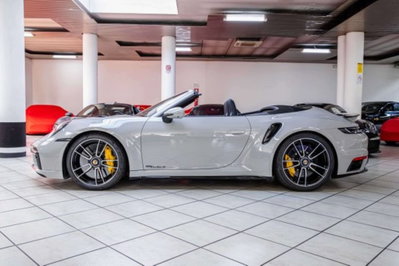 Porsche 911 Cabrio Cabrio 3.7 Turbo S auto (4)