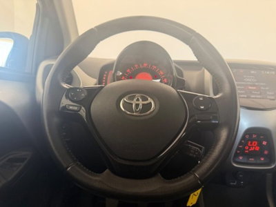 Toyota Aygo 1.0 VVT-i 69 CV 5 porte x-wave (11)