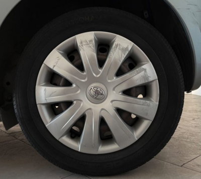 Toyota Yaris 1.3 5 porte M-MT Sol (8)
