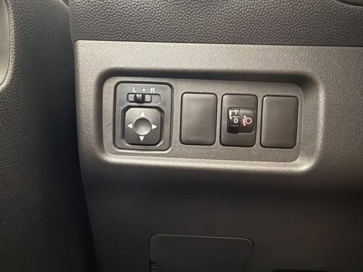 Mitsubishi Space Star 1.2 Intense SDA (13)