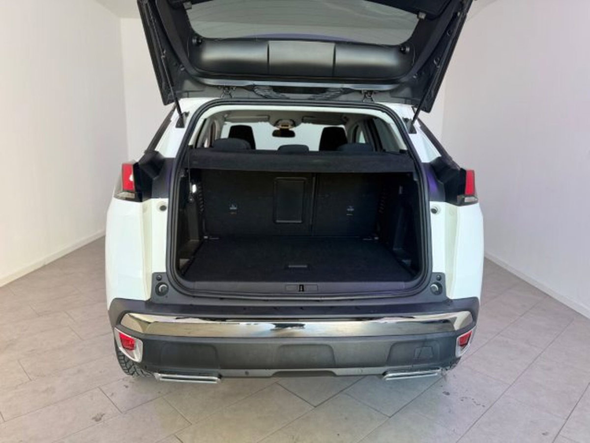 Peugeot 3008 PureTech Turbo 130 S&S Allure Pack (13)