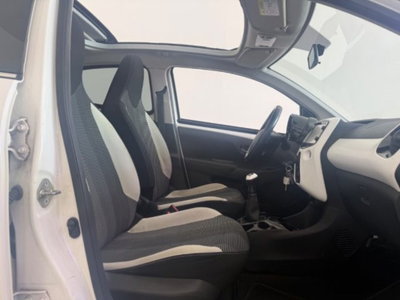 Peugeot 108 82 5 porte Active (4)
