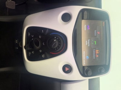 Peugeot 108 82 5 porte Active (9)