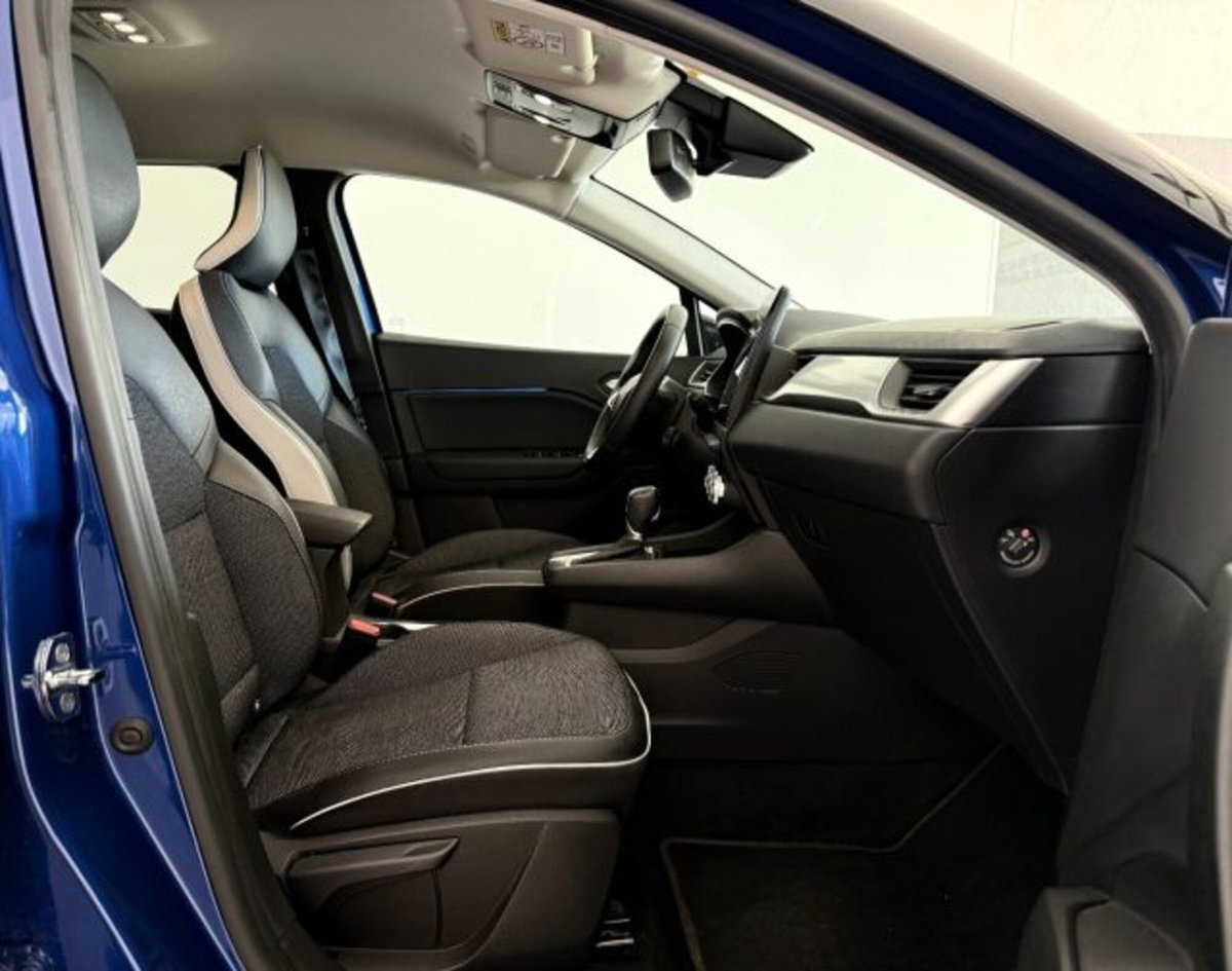 Renault Captur Full Hybrid E-Tech 145 CV Techno (18)