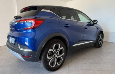 Renault Captur Full Hybrid E-Tech 145 CV Techno (5)