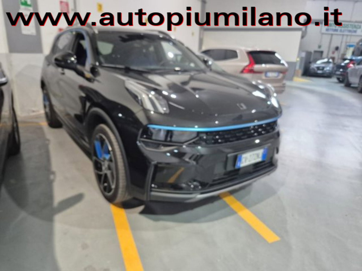 Lynk & Co 01 01 1.5 td phev (3)