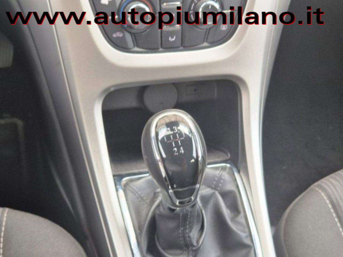 Opel Astra 1.4 100CV 5 porte Elective (7)
