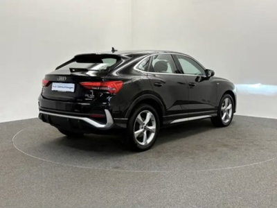 Audi Q3 Sportback 35 TDI quattro S tronic S line edition (2)