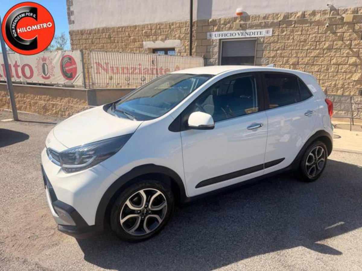 Kia Picanto 1.0 12V 5 porte X Line (2)
