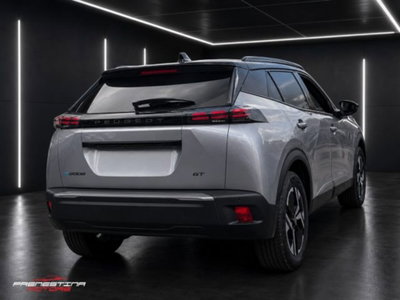 Peugeot 2008 motore elettrico 136 CV GT Pack (3)