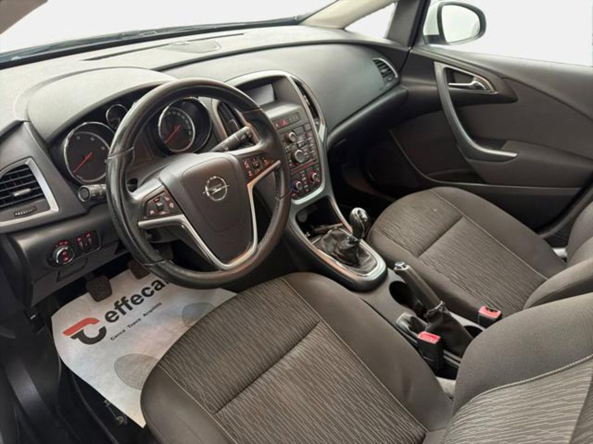 Opel Astra Station Wagon 1.7 CDTI 110CV Sports Cosmo (7)